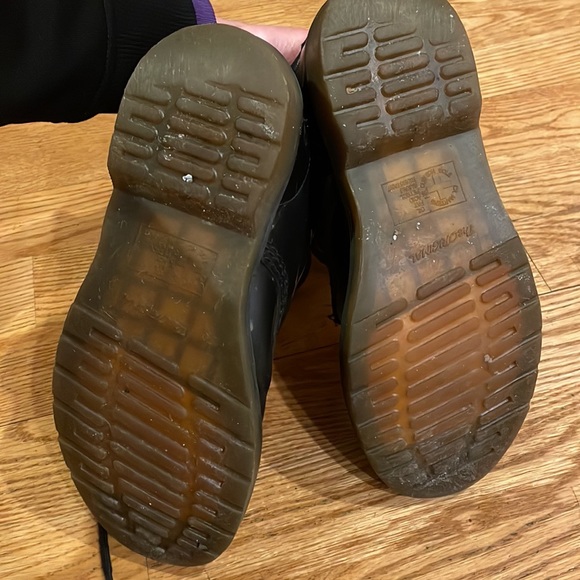 Dr. Martens classic combat boots, s7 - Picture 9 of 10